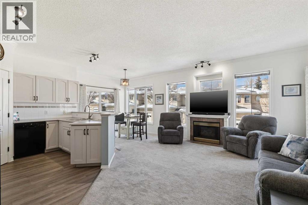 40 Edgeridge Terrace Nw, Calgary, Alberta  T3A 6C2 - Photo 6 - A2299169