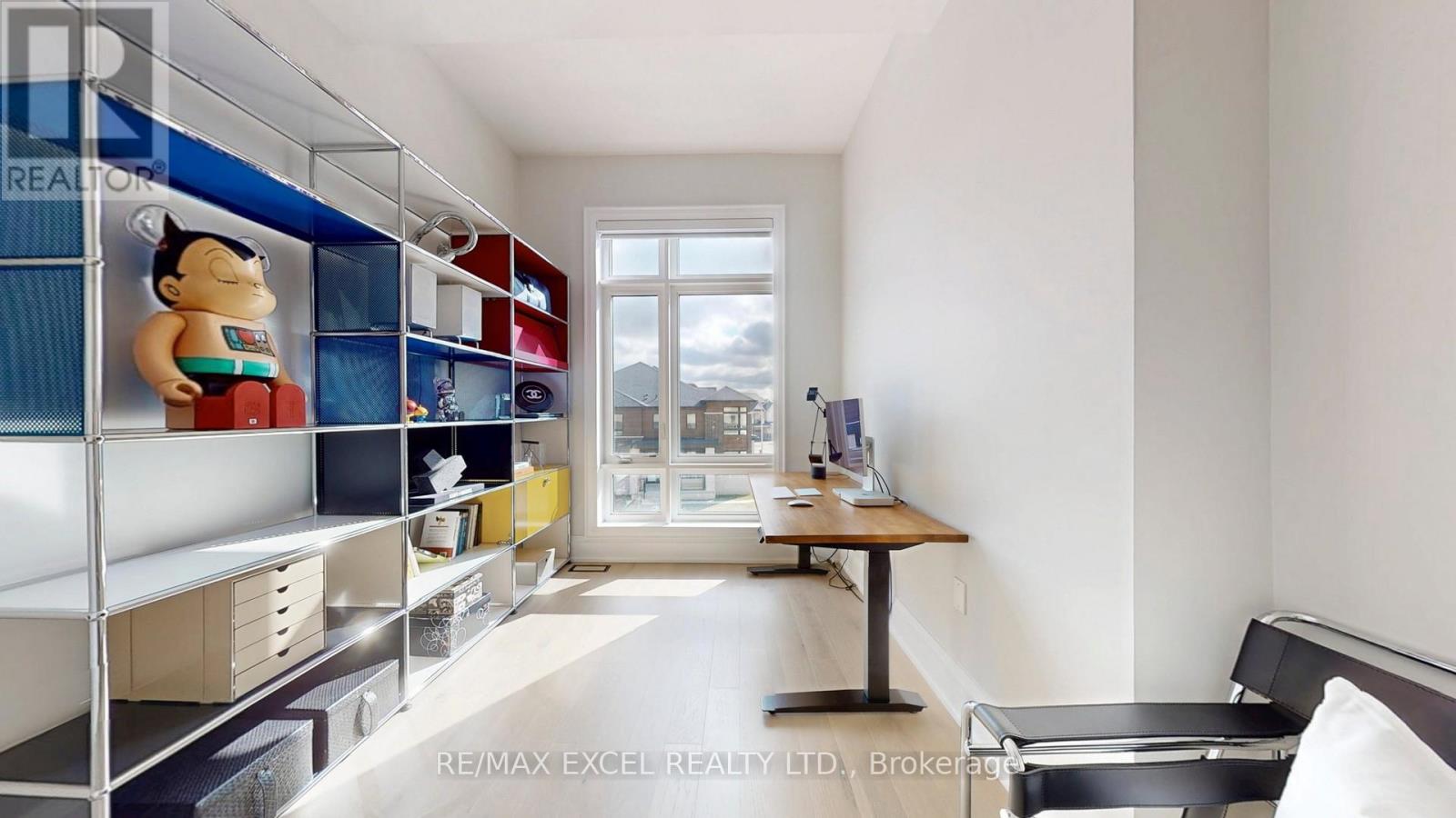 74 Tempel Street, Richmond Hill, Ontario  L4E 1K6 - Photo 28 - N12973410