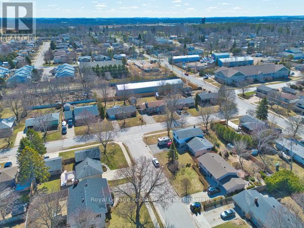 797 Wellington Street, Saugeen Shores, Ontario  N0H 2C3 - Photo 29 - X12993308