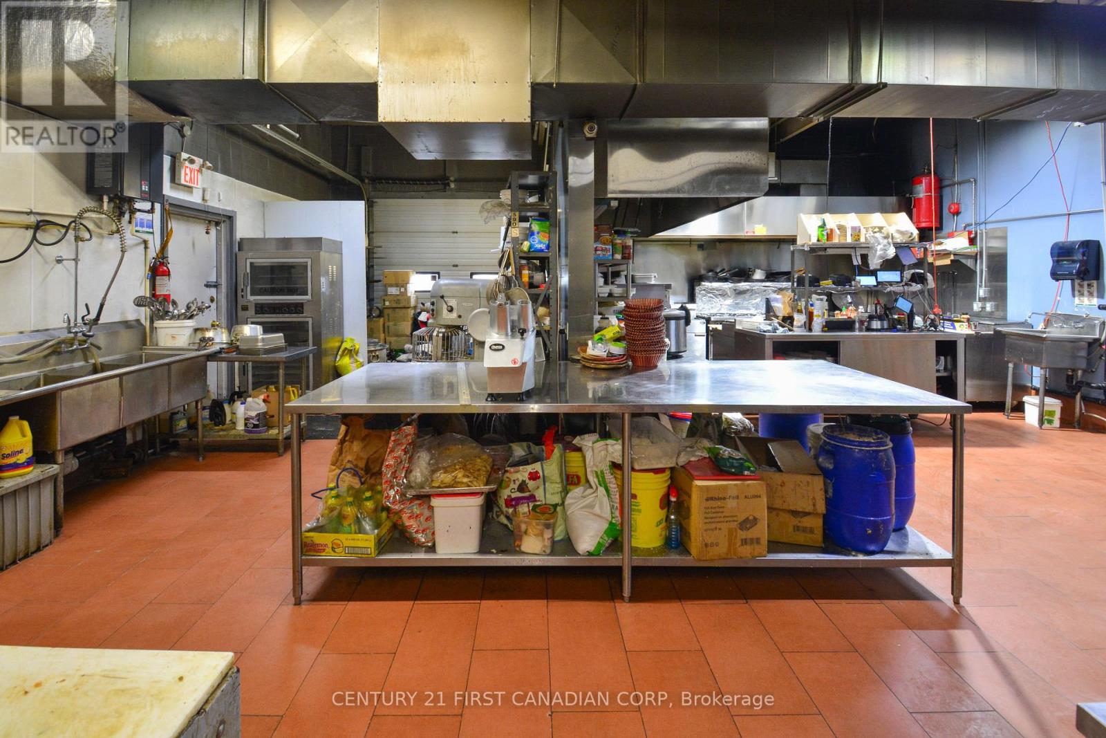 1682 Dundas Street, London East, Ontario  N5W 3C7 - Photo 30 - X12990446