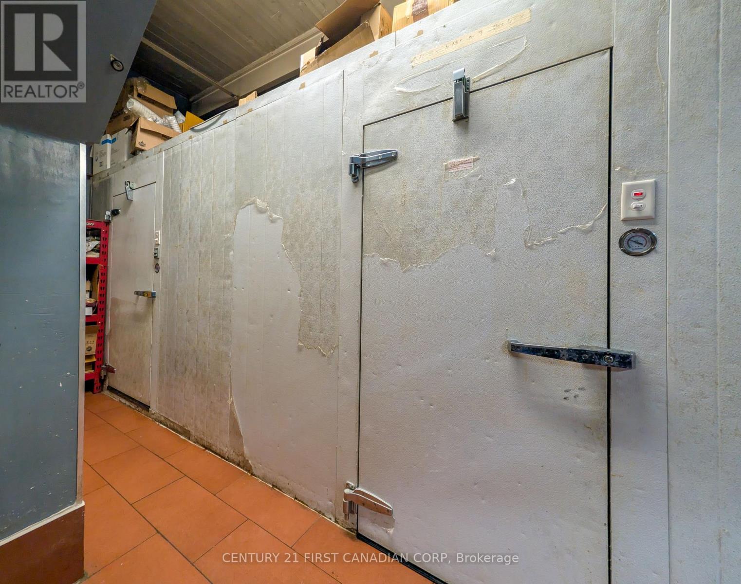 1682 Dundas Street, London East, Ontario  N5W 3C7 - Photo 43 - X12990446