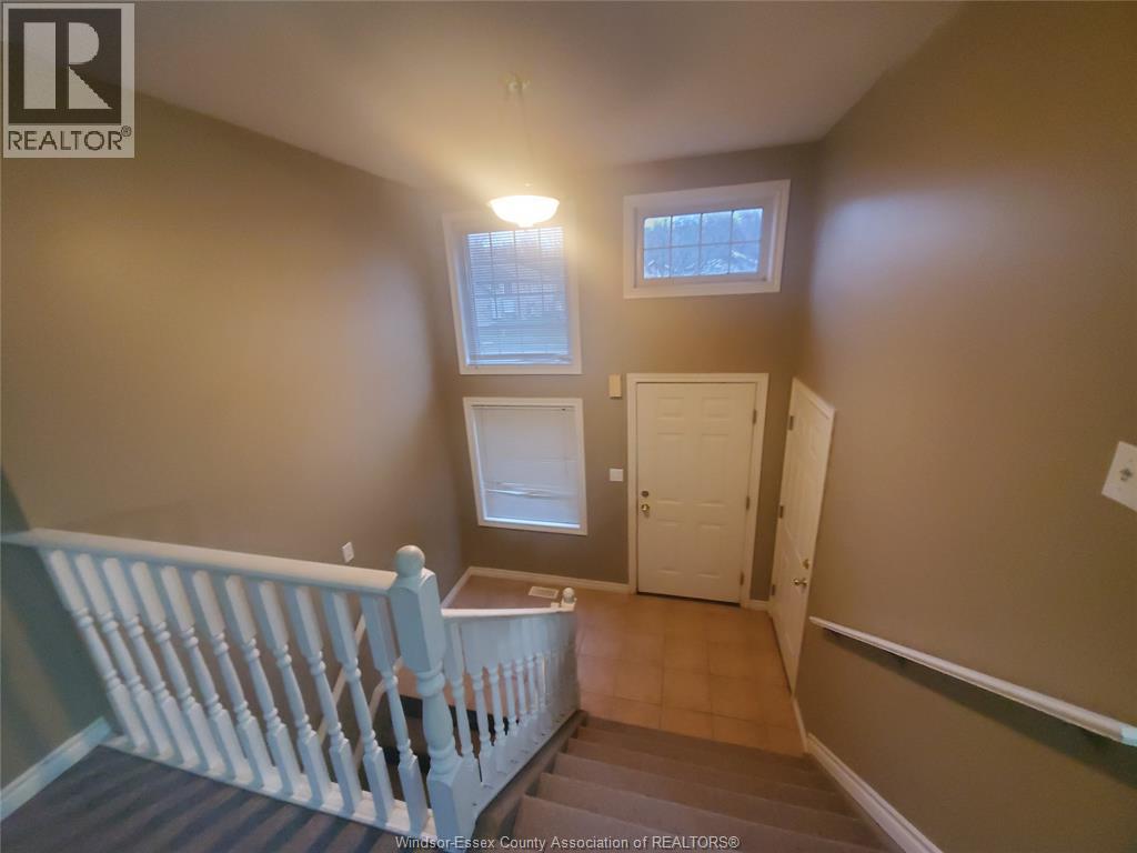 2266 Lamont, Windsor, Ontario  N9E 4X4 - Photo 13 - 26008004