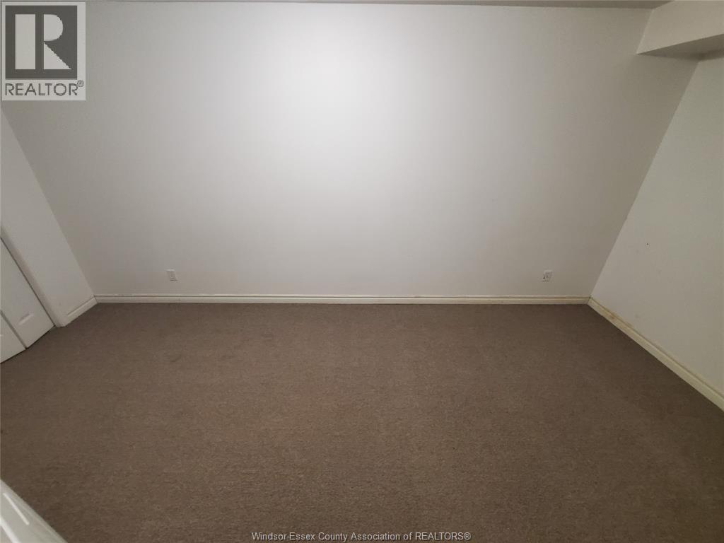 2266 Lamont, Windsor, Ontario  N9E 4X4 - Photo 22 - 26008004