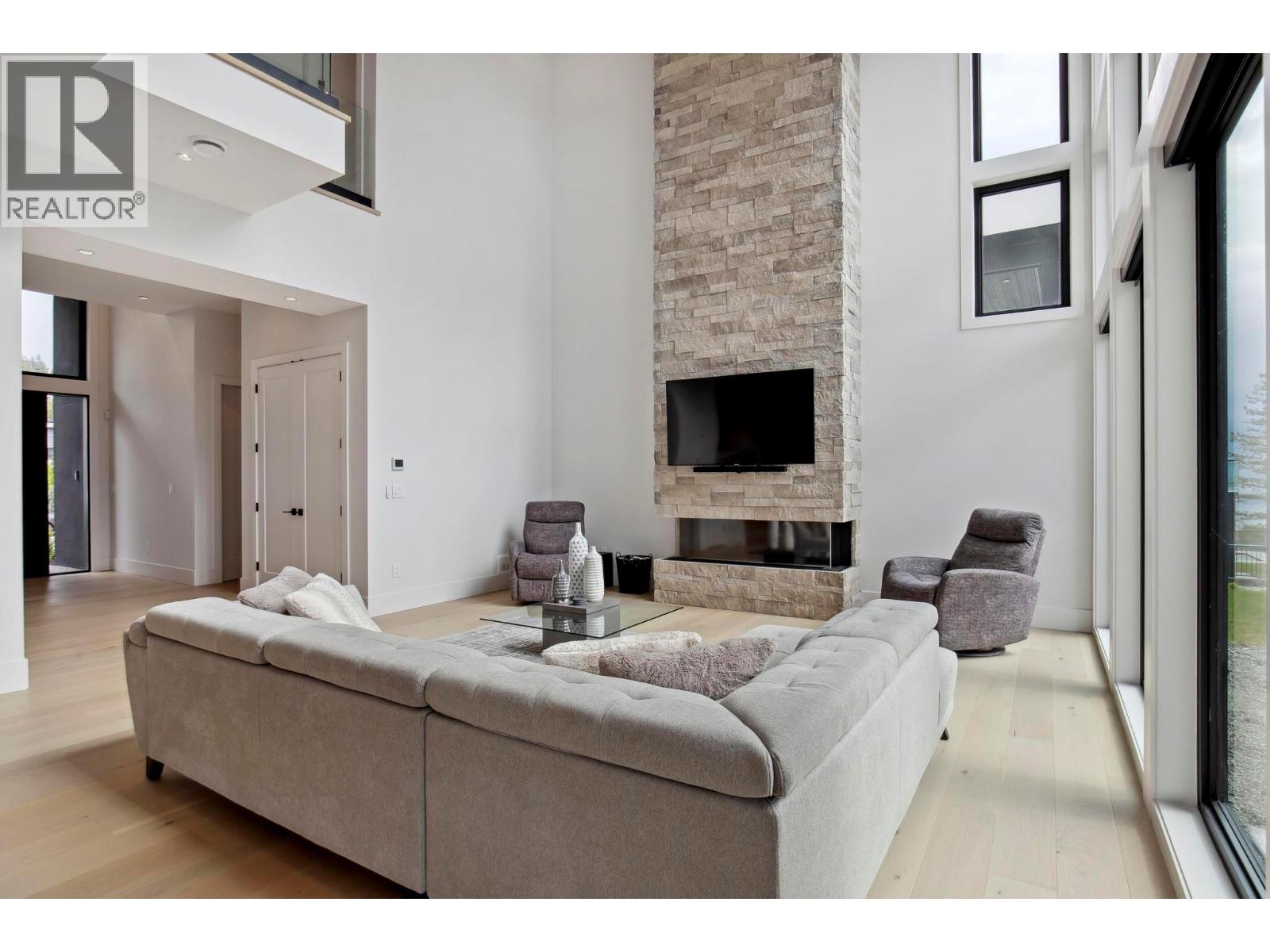 1561 Cabernet Court West Kelowna Photo 5 1561 Cabernet Court West Kelowna Photo 5