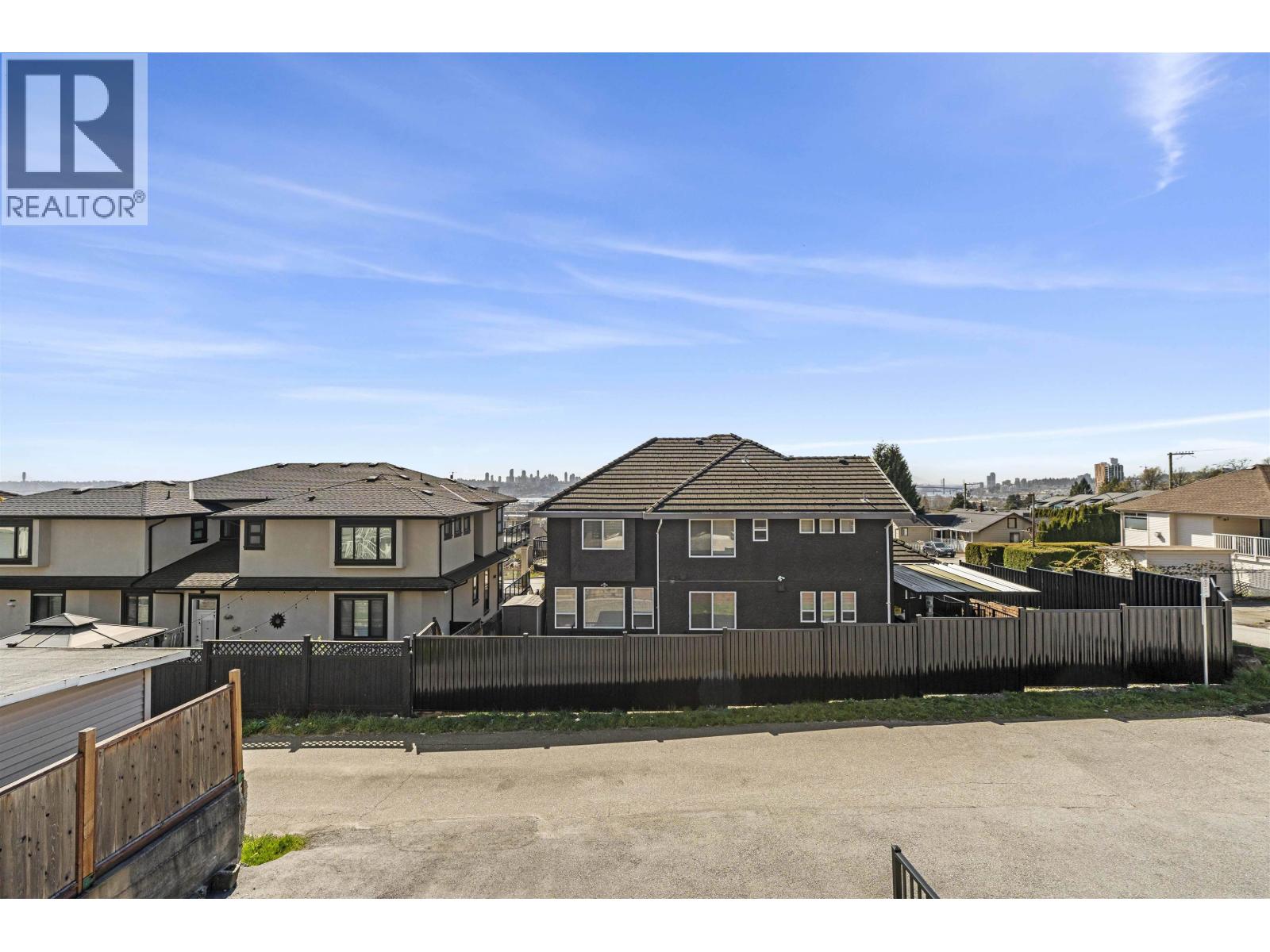 1038 Stewart Avenue, Coquitlam, British Columbia  V3K 2N9 - Photo 24 - R3110326