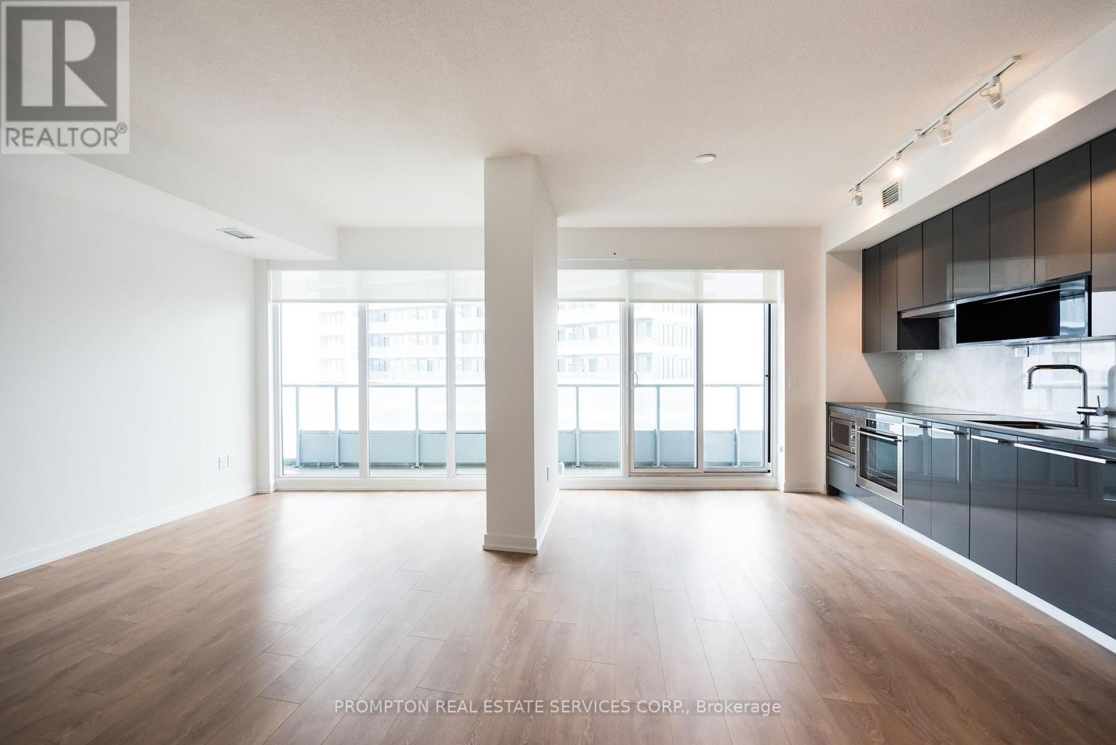 207 - 117 Mcmahon Drive, Toronto, Ontario  M2K 0E4 - Photo 4 - C12993286