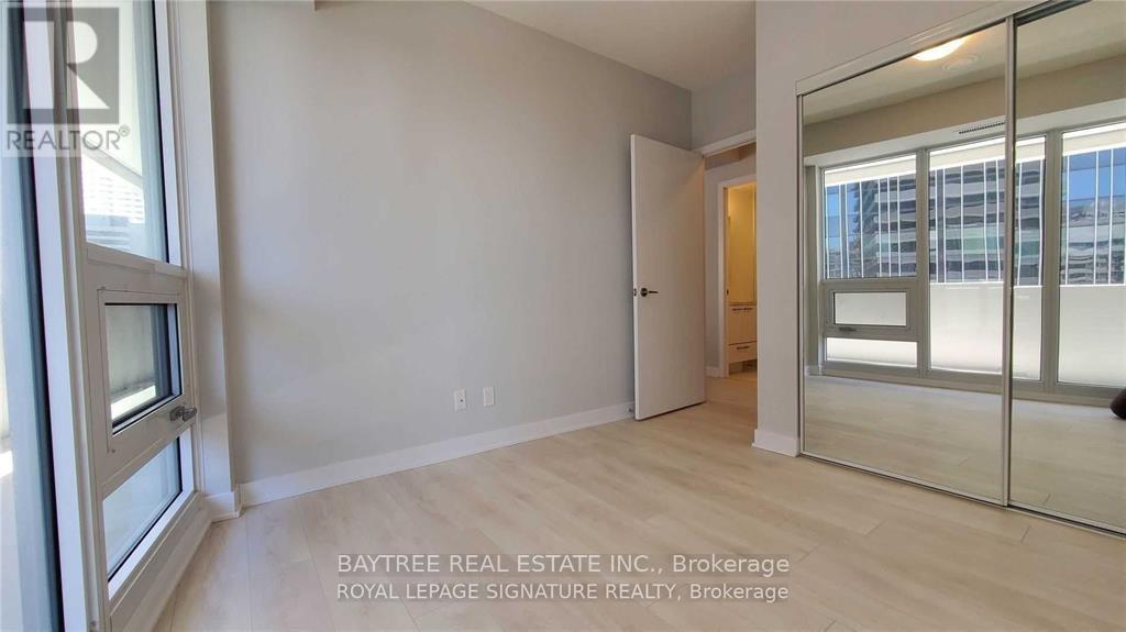 809 - 2221 Yonge Street, Toronto, Ontario  M4S 2B4 - Photo 4 - C12993290