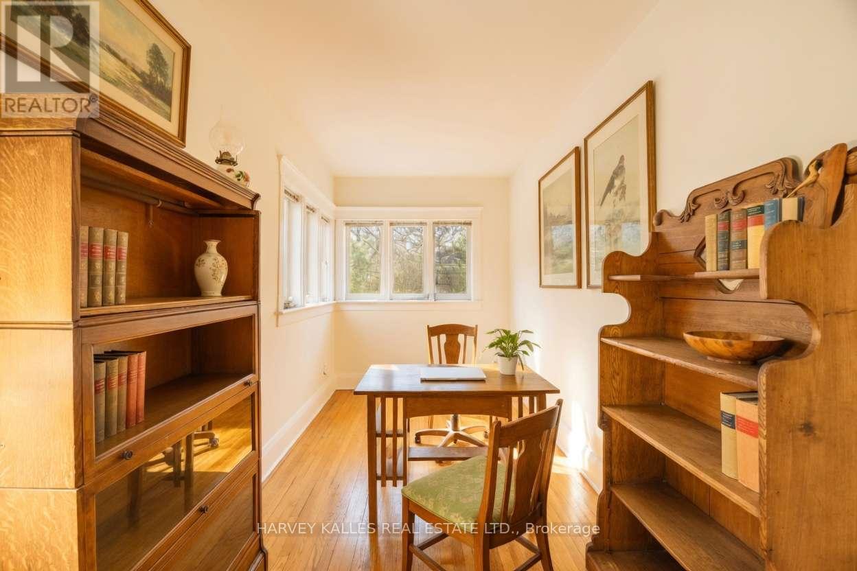 1350 Mount Pleasant Road, Toronto, Ontario  M4N 2T3 - Photo 14 - C12993344