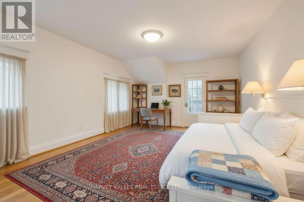 1350 Mount Pleasant Road, Toronto, Ontario  M4N 2T3 - Photo 16 - C12993344