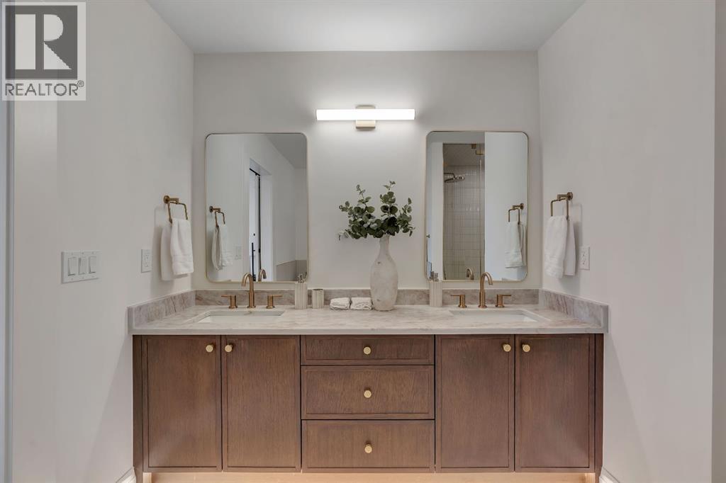 Unit 1, 2032 Bowness Road Nw, Calgary, Alberta T2N 3K8 - Photo 37 - A2296806