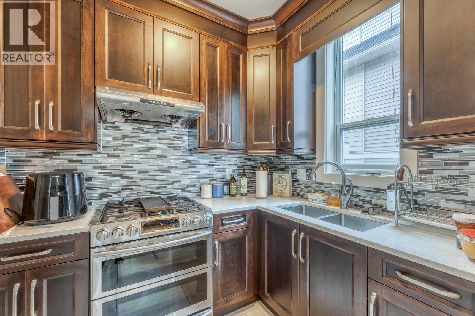 3420 Pritchett Place, Coquitlam, British Columbia  V3E 0L2 - Photo 9 - R3081411