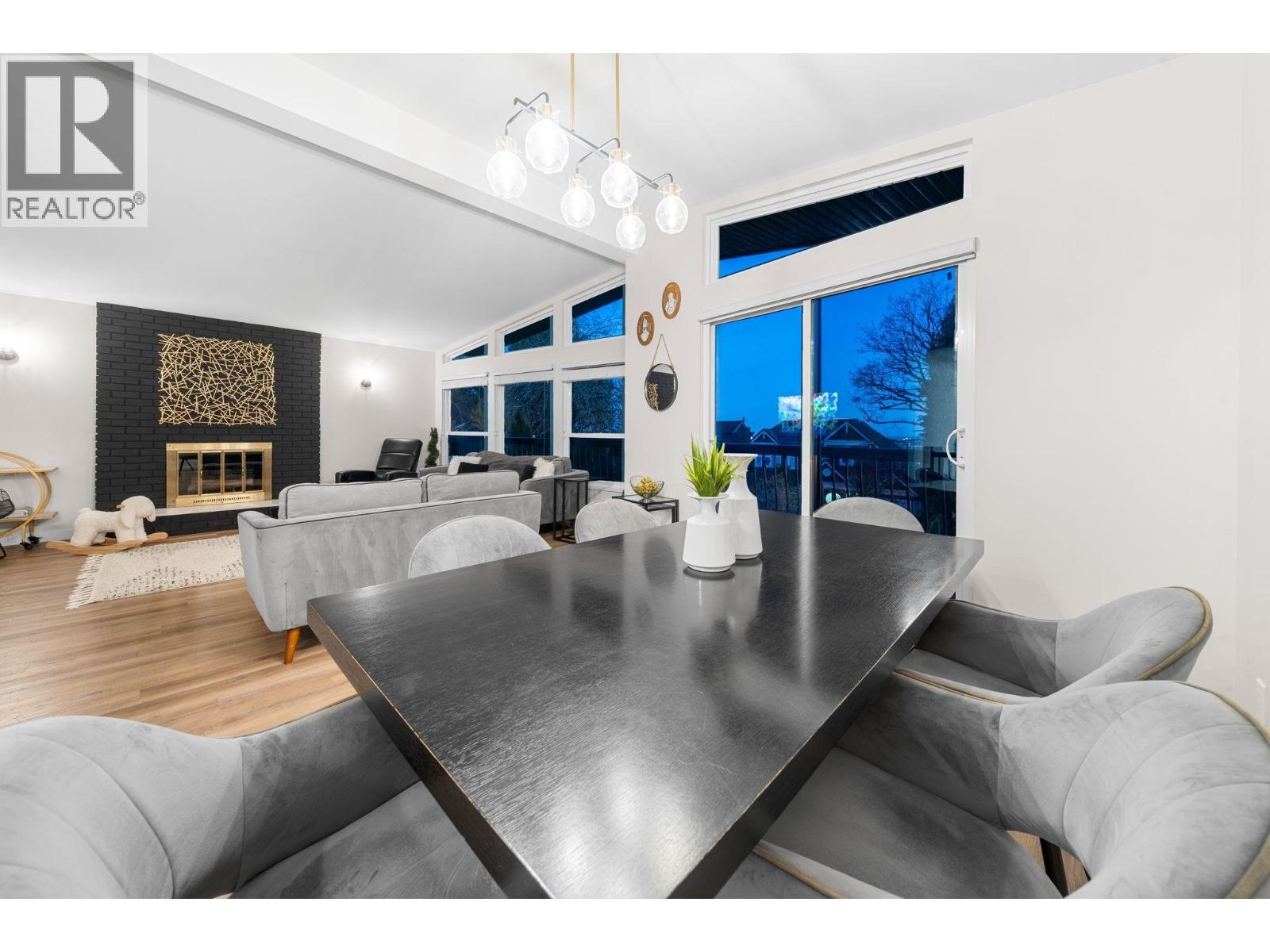 2131 Fraserview Drive, Vancouver, British Columbia  V5P 2N2 - Photo 12 - R3106211