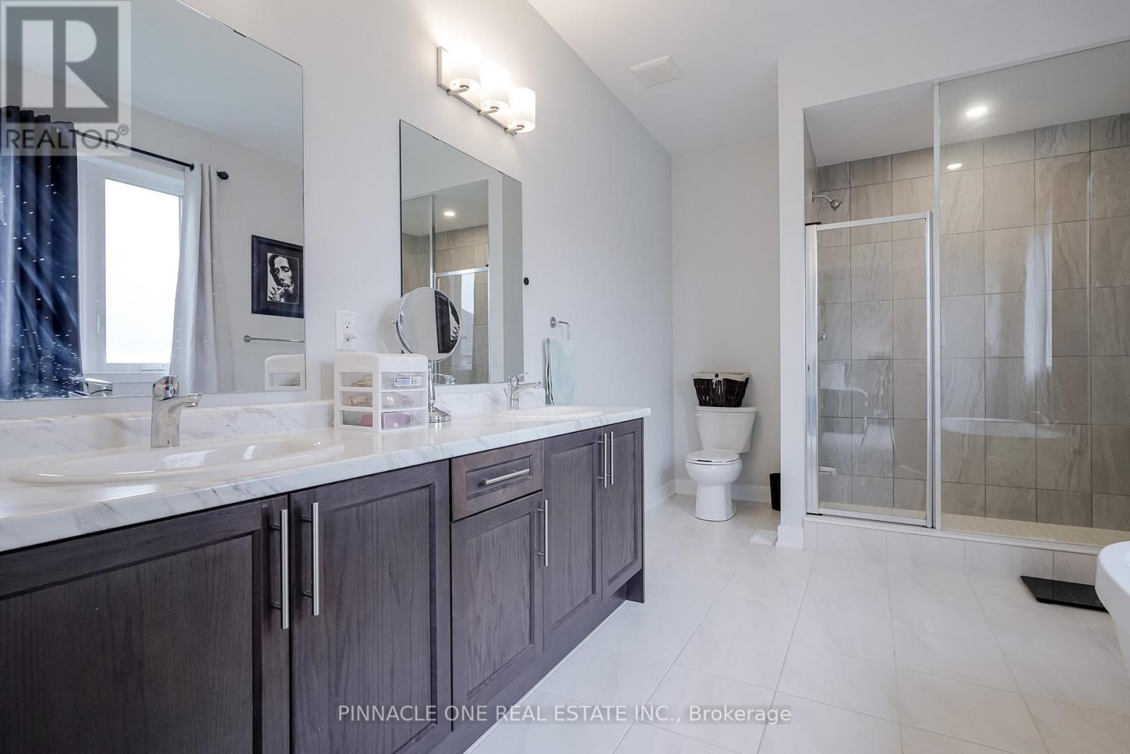 1057 Suddard Avenue, Oshawa, Ontario  L1L 0V5 - Photo 27 - E12993250