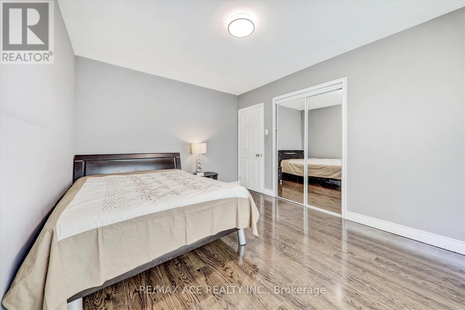 10 Blakemanor Boulevard, Toronto, Ontario  M1J 2W4 - Photo 19 - E12993272