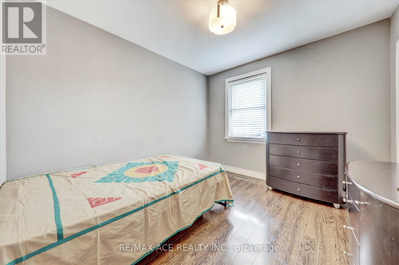 10 Blakemanor Boulevard, Toronto, Ontario  M1J 2W4 - Photo 20 - E12993272