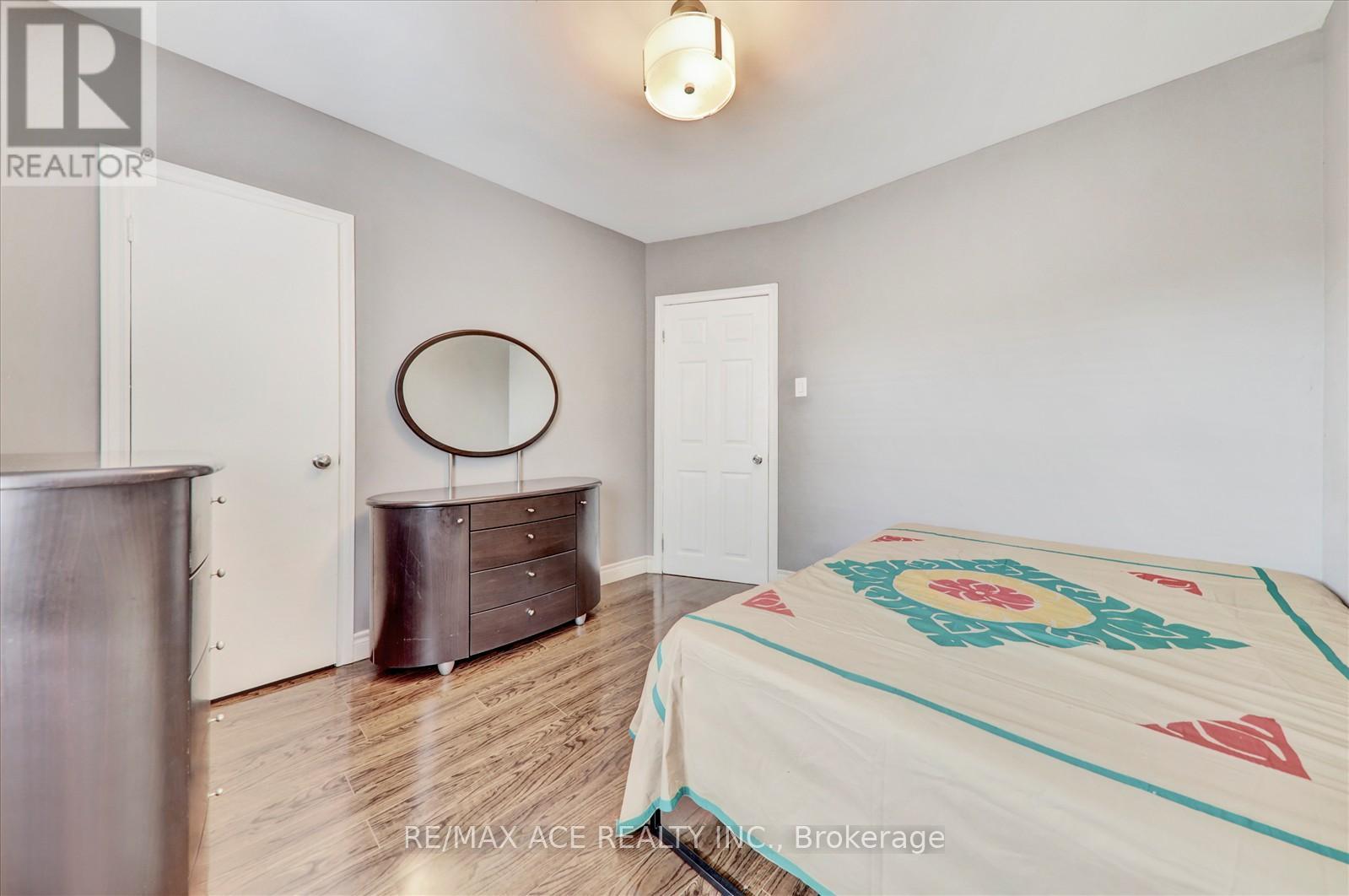 10 Blakemanor Boulevard, Toronto, Ontario  M1J 2W4 - Photo 21 - E12993272