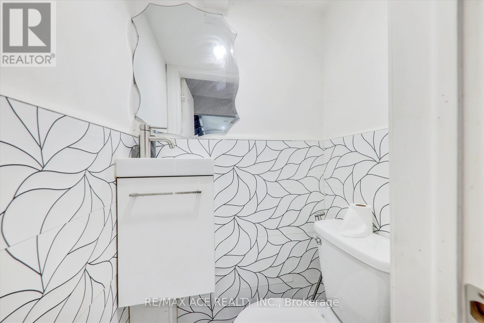 10 Blakemanor Boulevard, Toronto, Ontario  M1J 2W4 - Photo 23 - E12993272