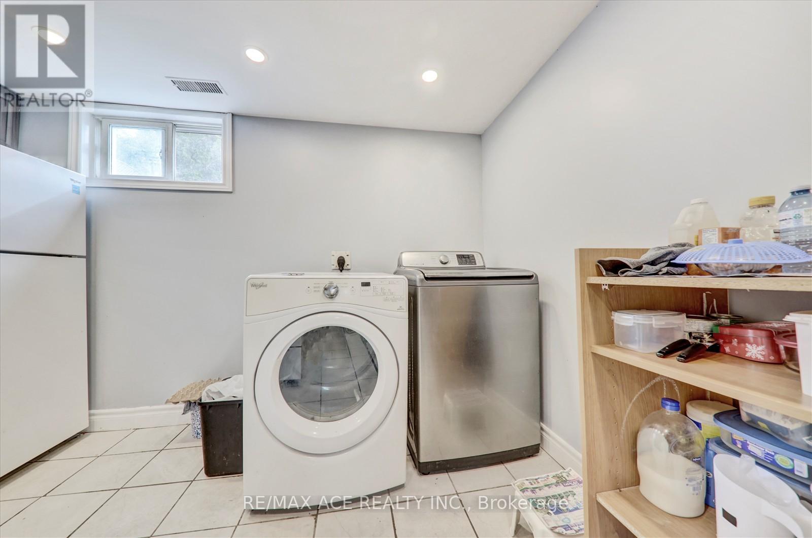 10 Blakemanor Boulevard, Toronto, Ontario  M1J 2W4 - Photo 25 - E12993272