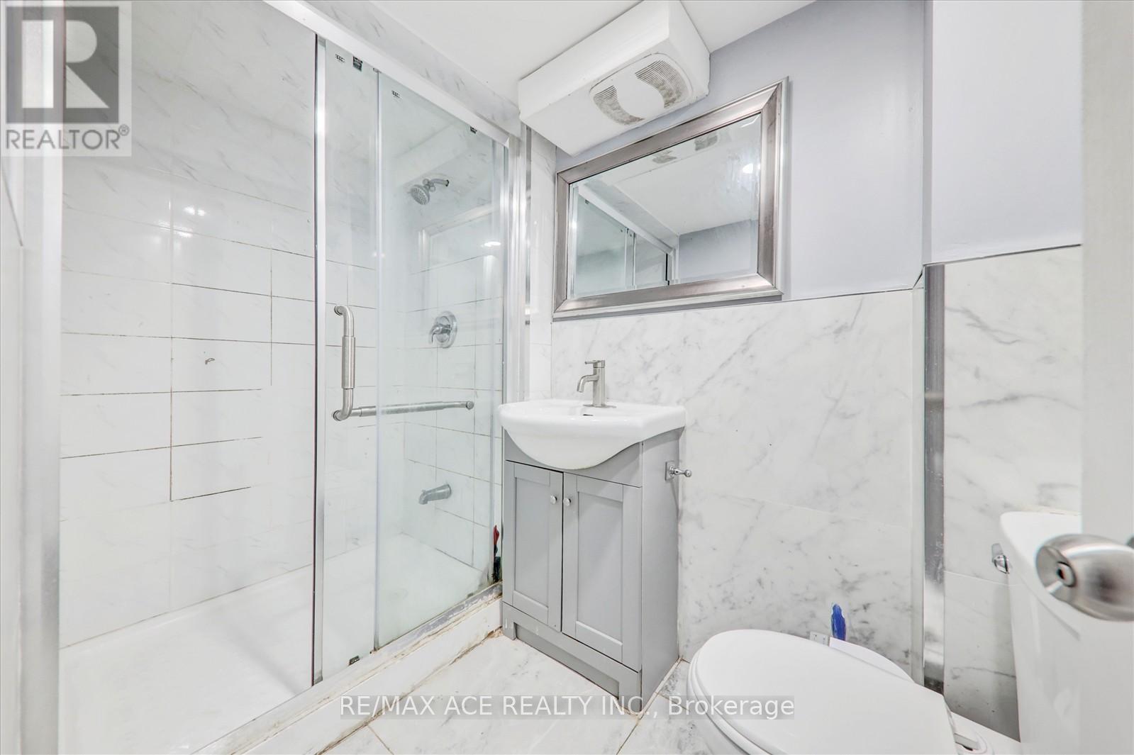 10 Blakemanor Boulevard, Toronto, Ontario  M1J 2W4 - Photo 32 - E12993272