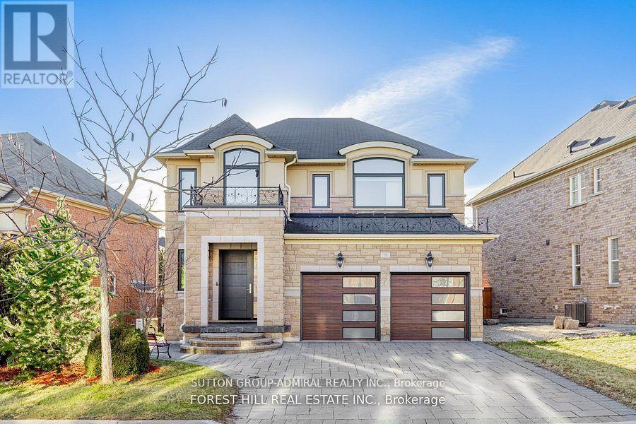 18 WILLIAM BOWES BOULEVARD, Vaughan, Ontario
