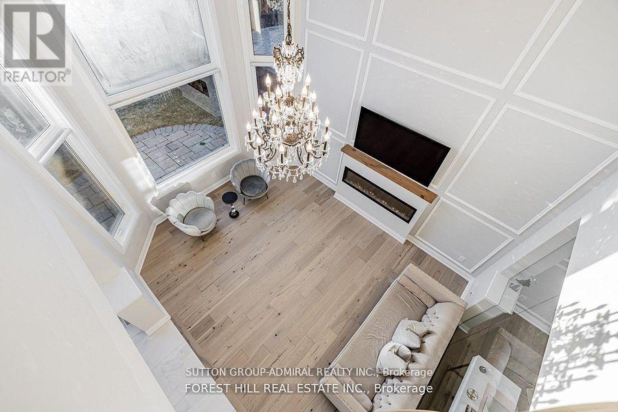 18 William Bowes Boulevard, Vaughan, Ontario  L6A 4B1 - Photo 5 - N12993324