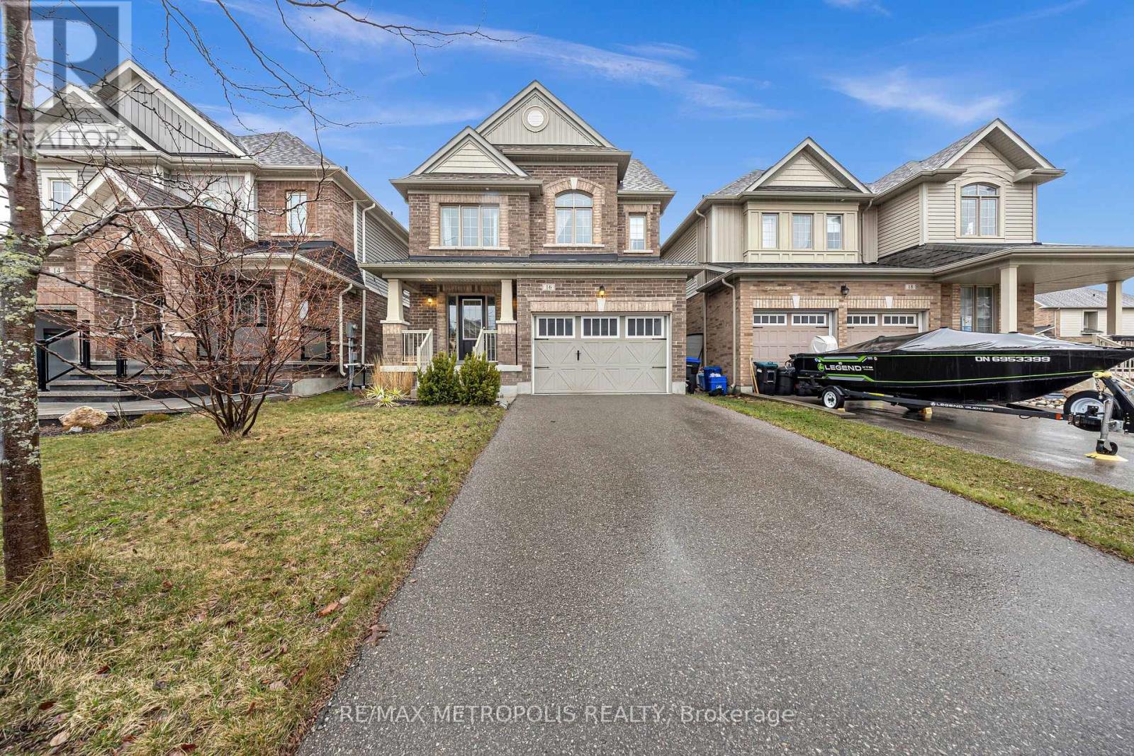 16 Treetops Boulevard, New Tecumseth, Ontario  L9R 0M3 - Photo 3 - N12993338