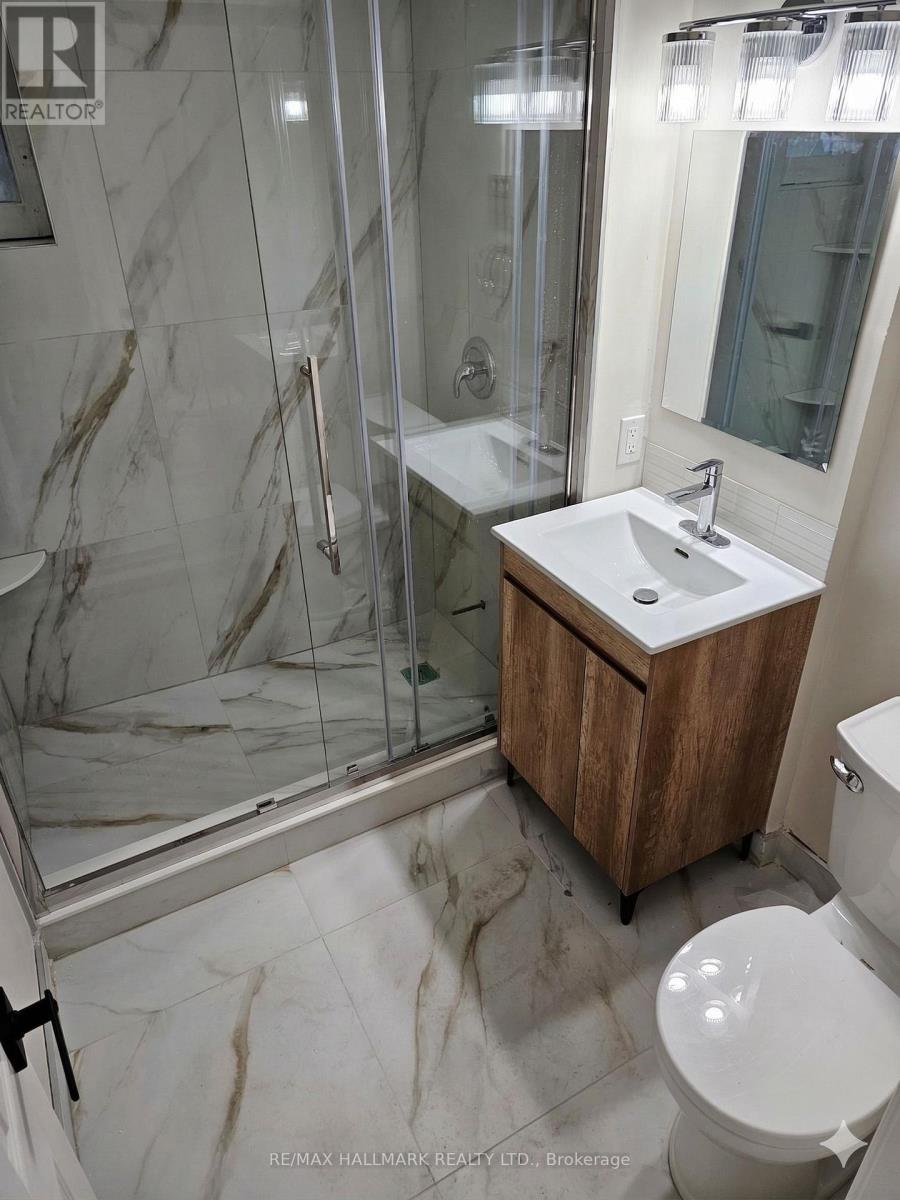 1 - 159 Richmond Street, Richmond Hill, Ontario  L4C 3Y7 - Photo 10 - N12961492