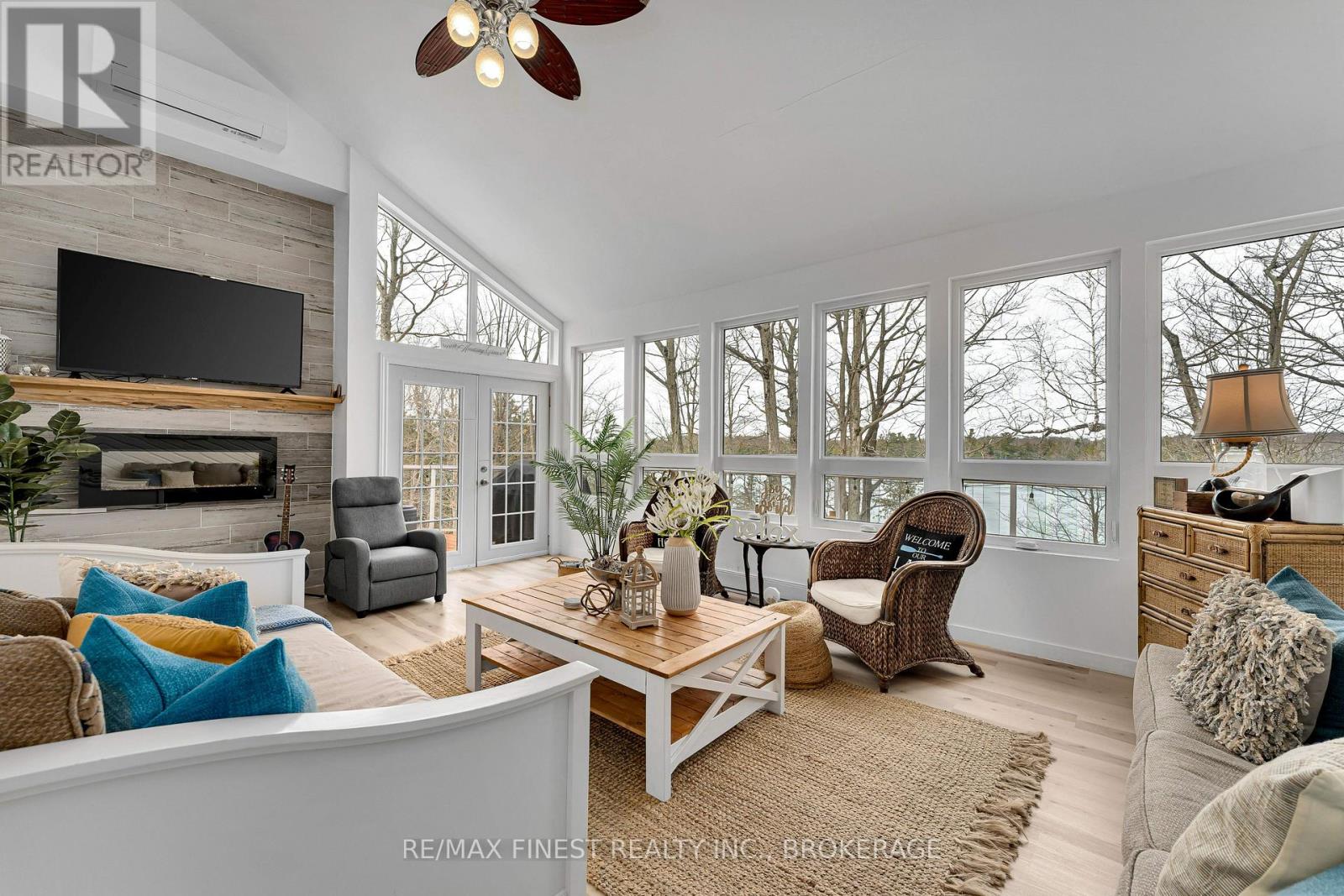 1066 Mountvale Point Road, Frontenac, Ontario  K0H 2P0 - Photo 11 - X12970374