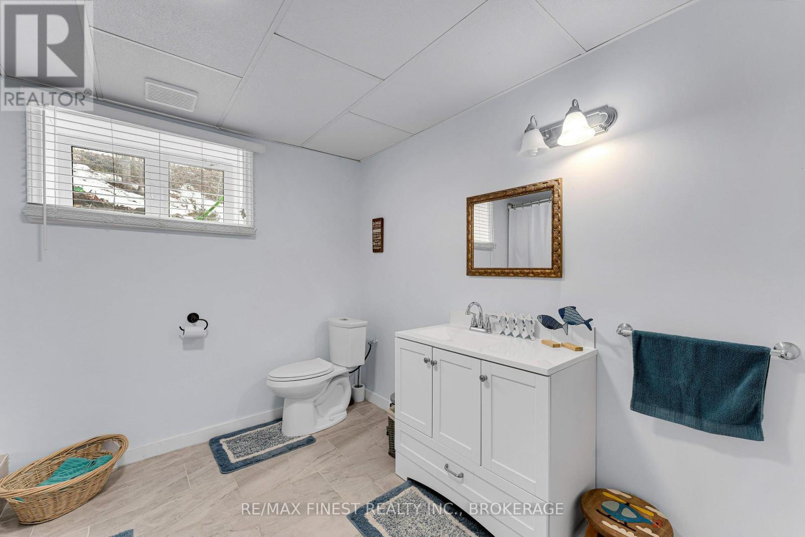 1066 Mountvale Point Road, Frontenac, Ontario  K0H 2P0 - Photo 25 - X12970374