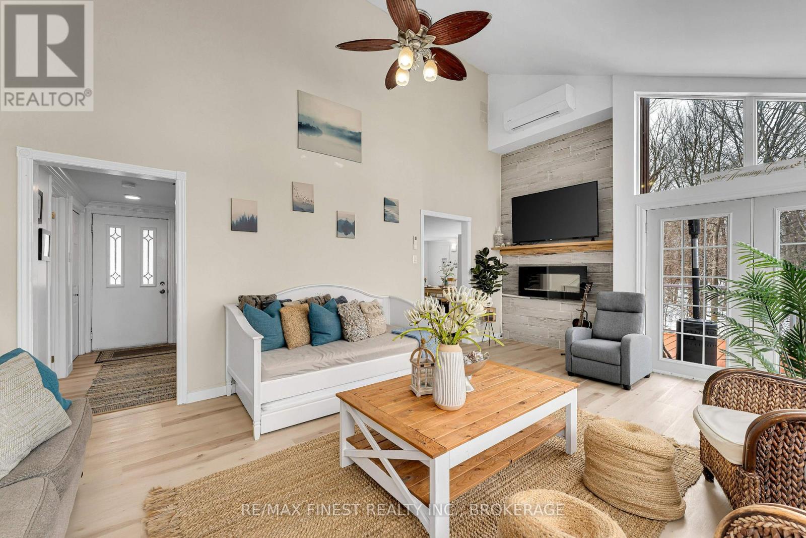 1066 Mountvale Point Road, Frontenac, Ontario  K0H 2P0 - Photo 12 - X12970374