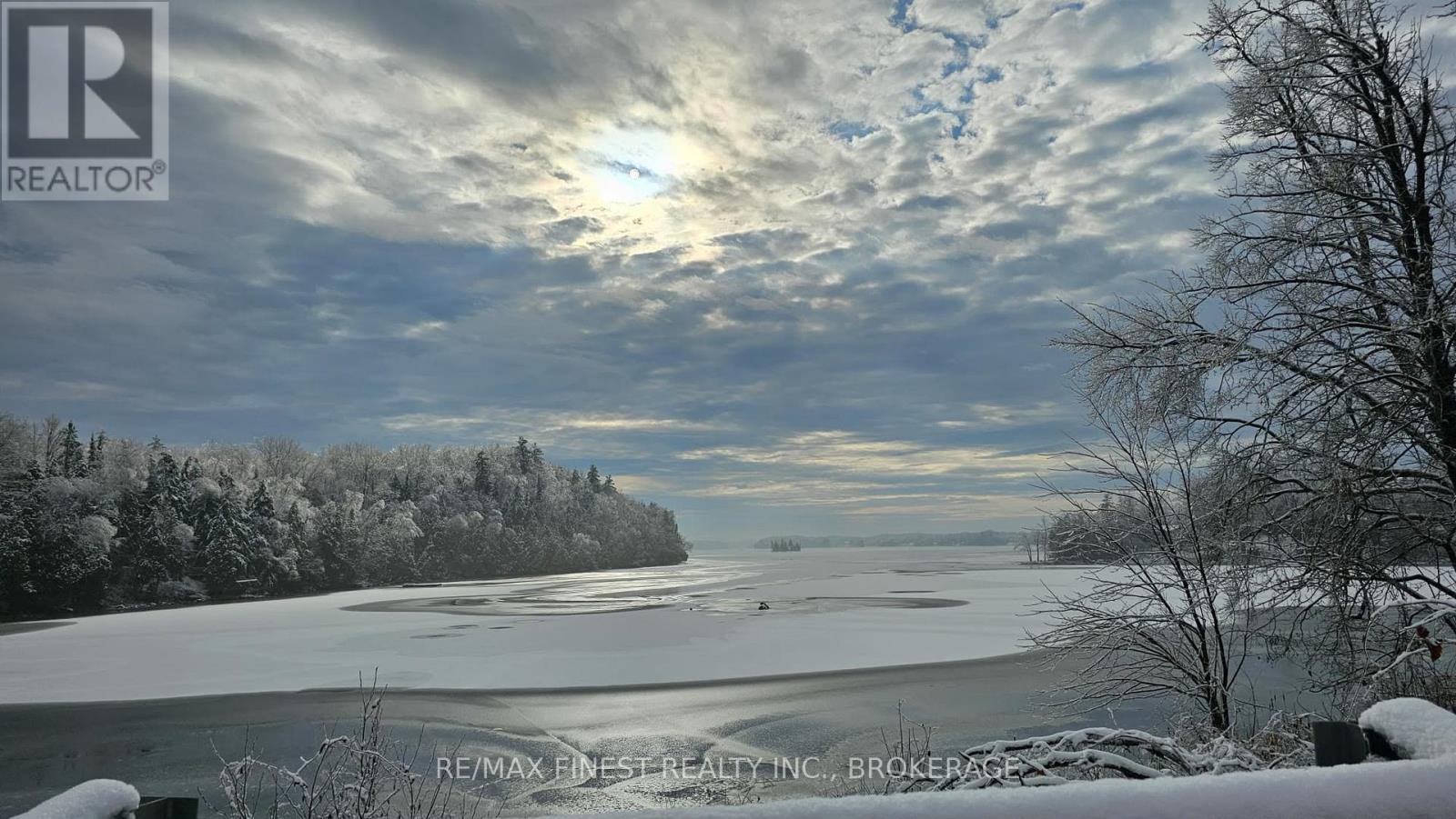 1066 Mountvale Point Road, Frontenac, Ontario  K0H 2P0 - Photo 35 - X12970374