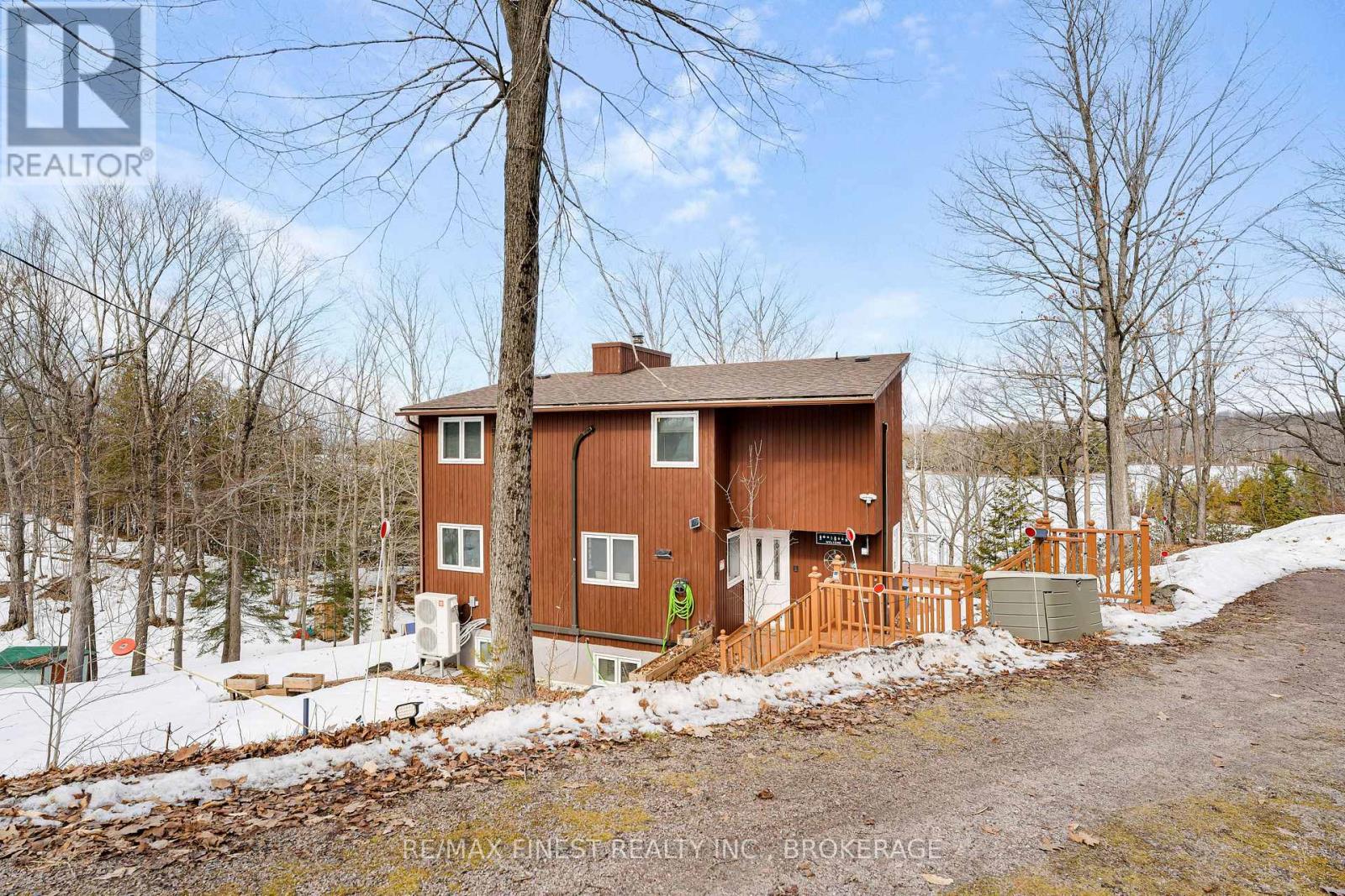 1066 Mountvale Point Road, Frontenac, Ontario  K0H 2P0 - Photo 41 - X12970374