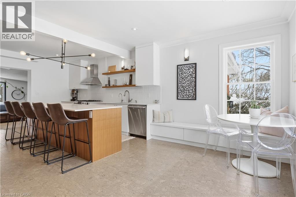 115 Roslin Avenue S, Waterloo, Ontario  N2L 2H3 - Photo 6 - 40800754