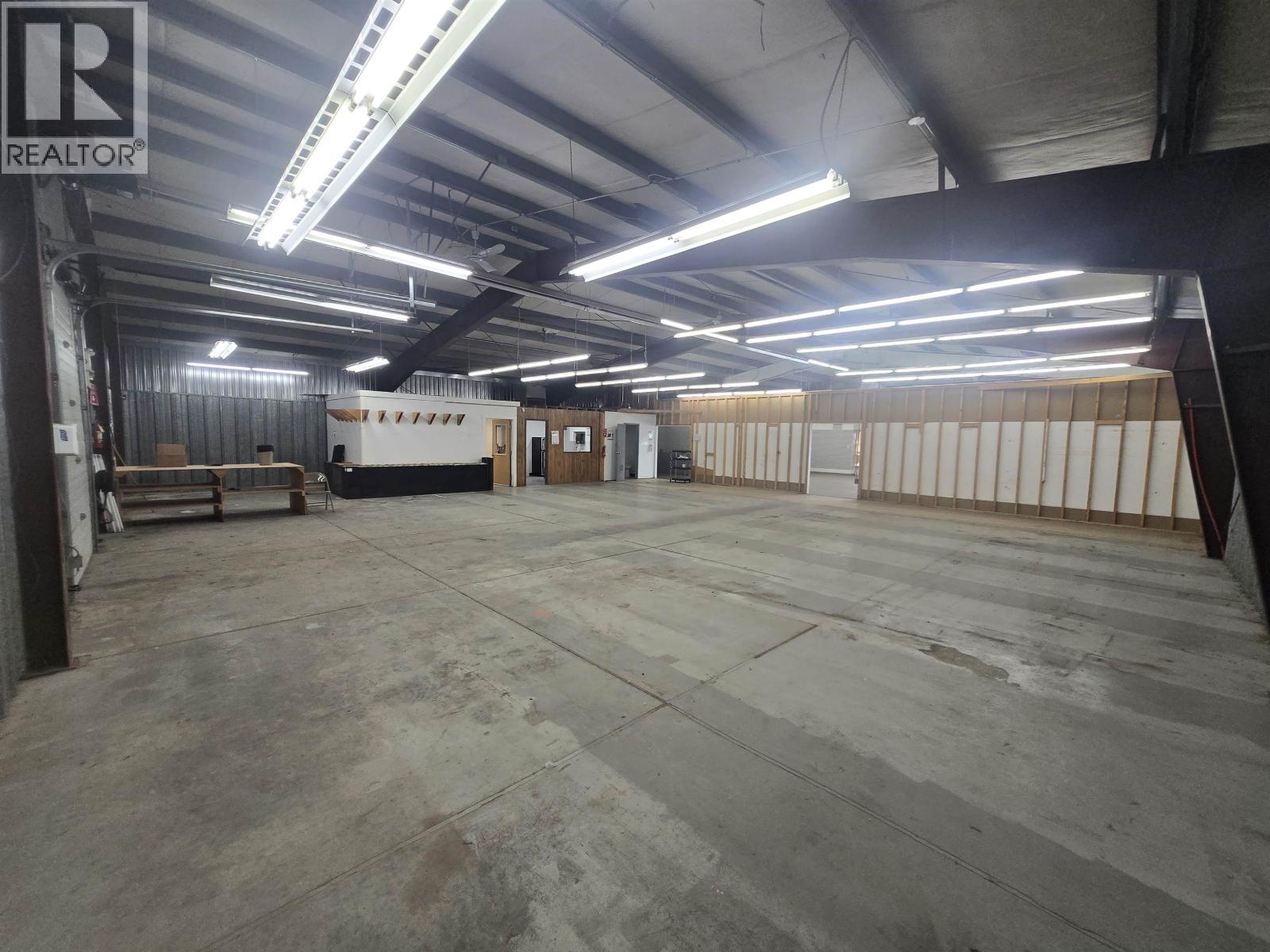 1063 N Cariboo Highway, Quesnel, British Columbia  V2J 2Y3 - Photo 9 - C8077805