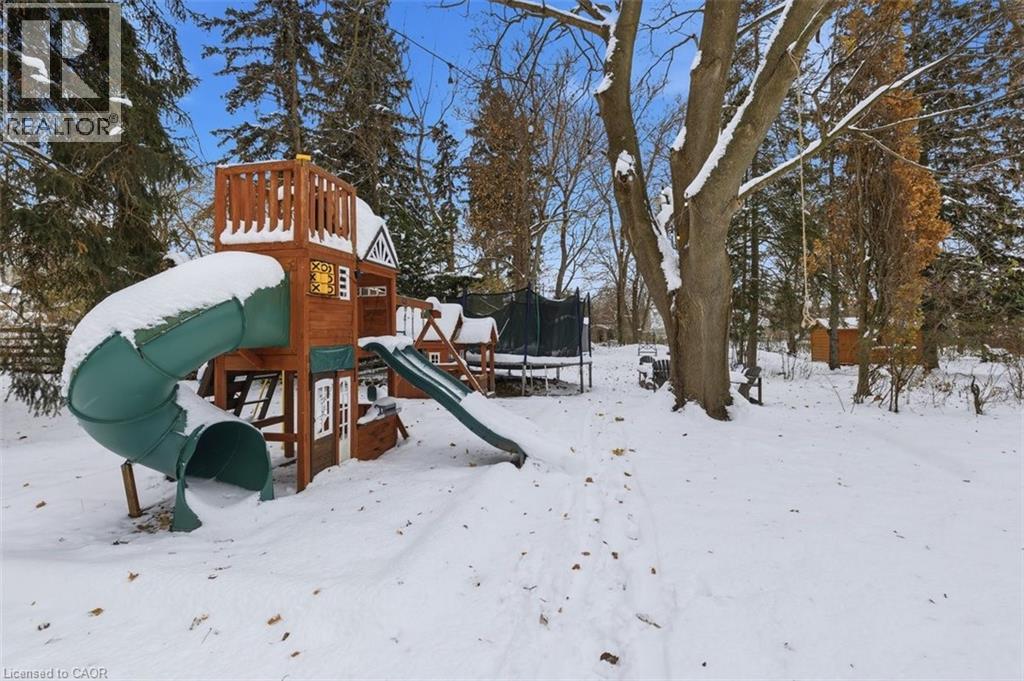 115 Roslin Avenue S, Waterloo, Ontario  N2L 2H3 - Photo 35 - 40800754