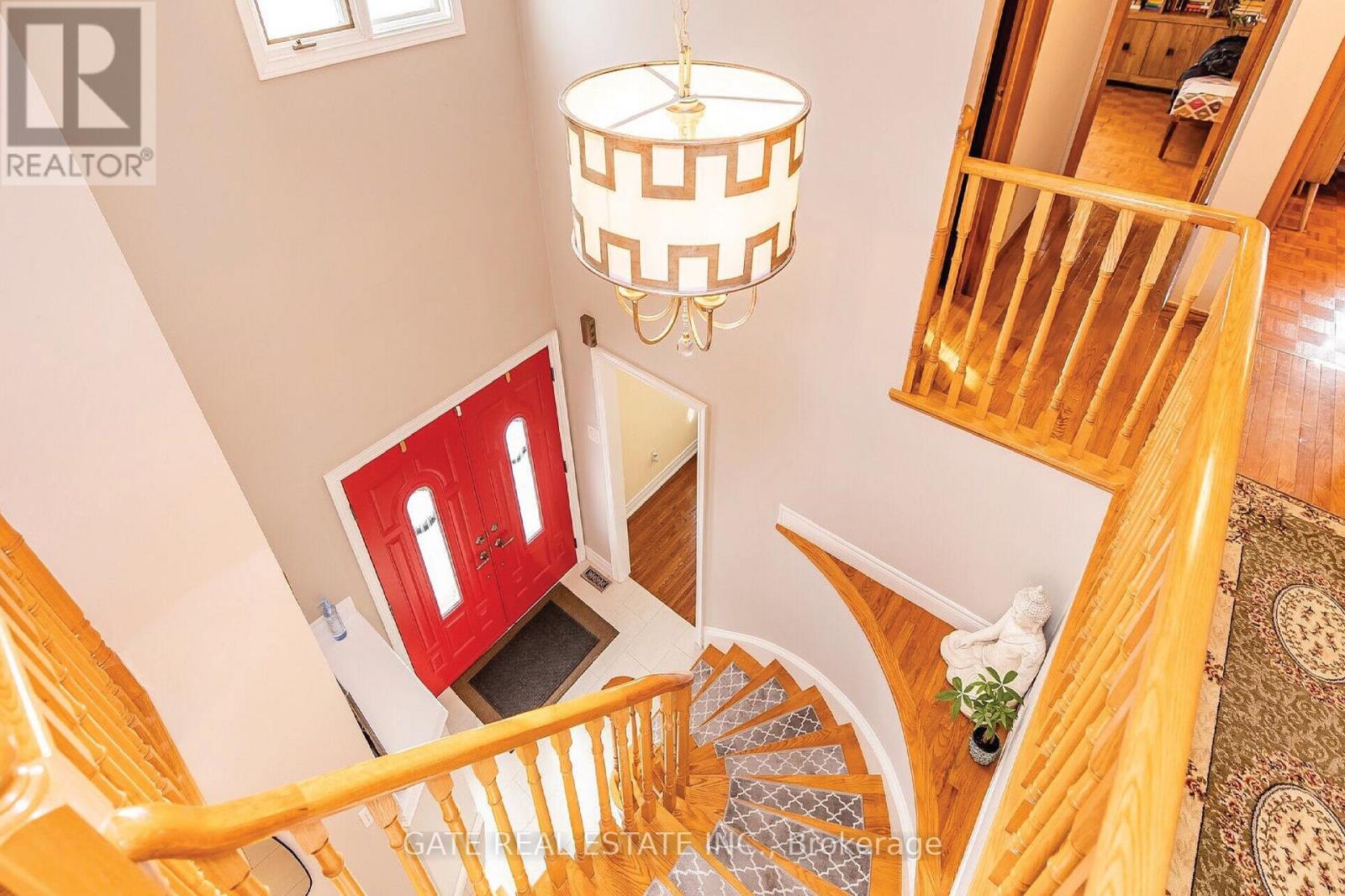 60 Scott Street, Brampton, Ontario  L6V 1S3 - Photo 7 - W12993294