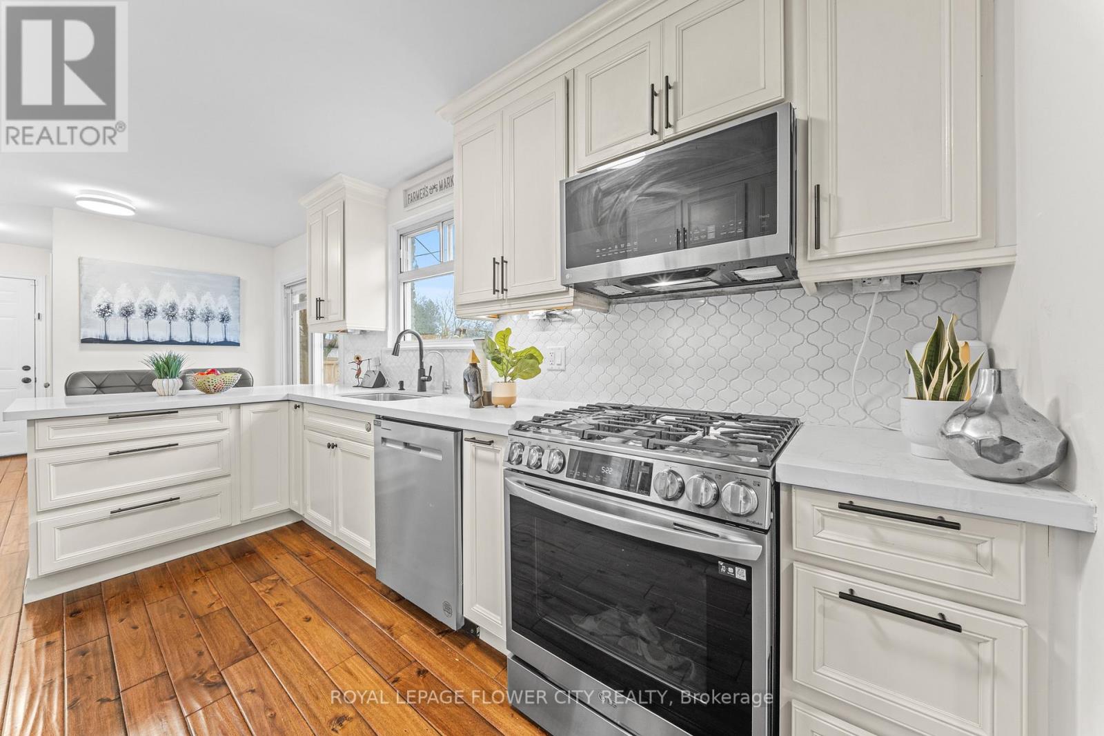 15 Jasper Crescent, Brampton, Ontario  L6S 1W8 - Photo 18 - W12993304