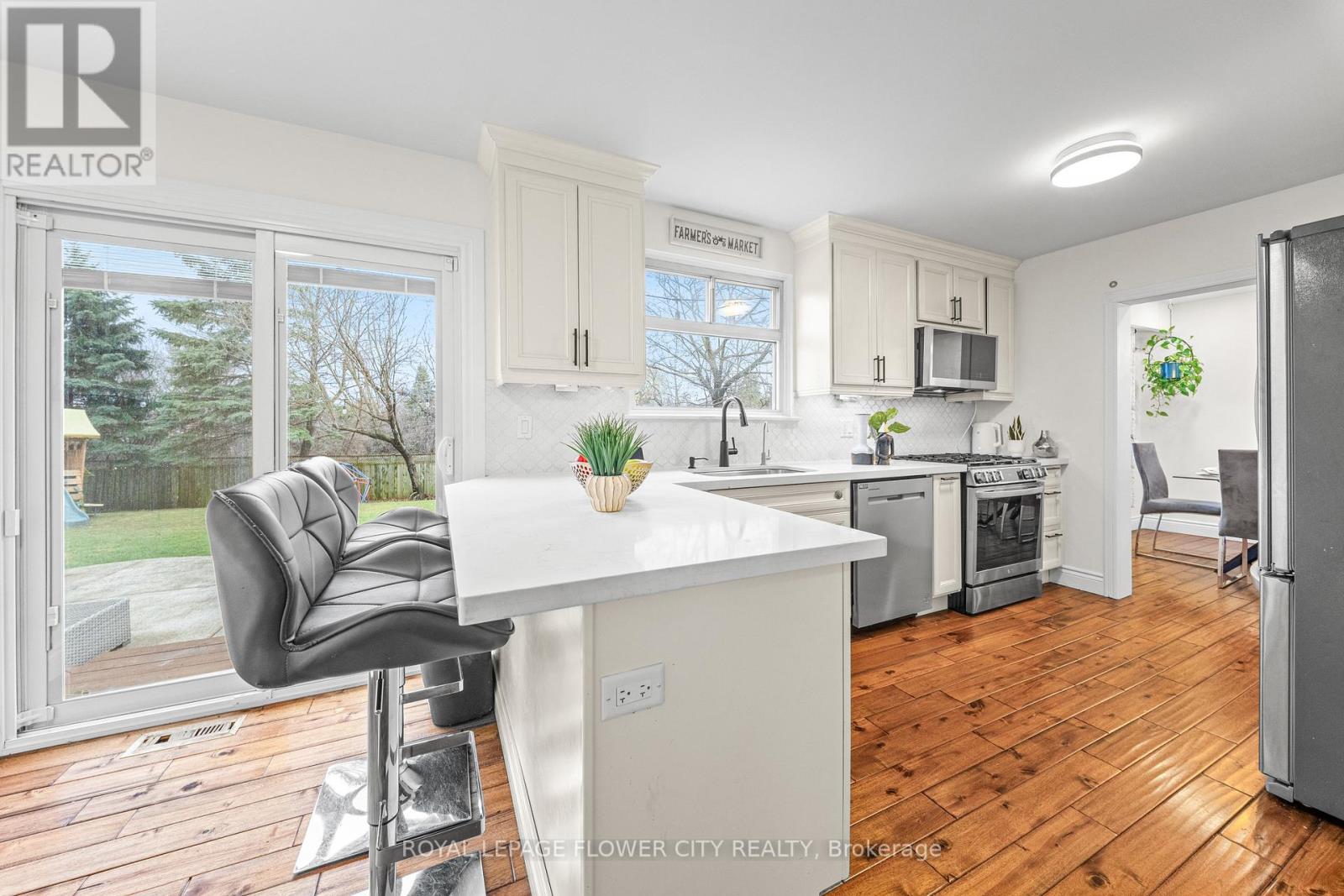 15 Jasper Crescent, Brampton, Ontario  L6S 1W8 - Photo 20 - W12993304