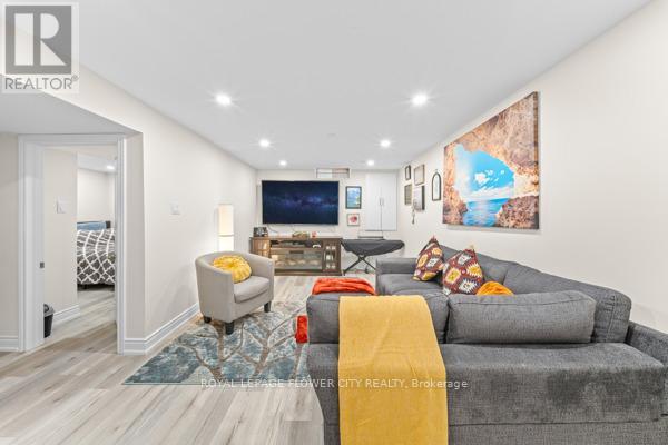 15 Jasper Crescent, Brampton, Ontario  L6S 1W8 - Photo 35 - W12993304