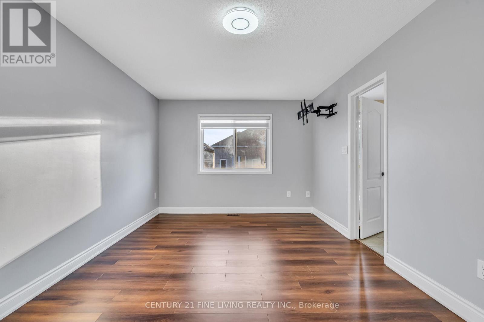 20 Edenvalley Road, Brampton, Ontario L7A 2M6 - Photo 19 - W12993320