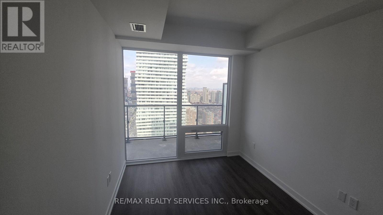 3706 - 448 Burnhamthorpe Road, Mississauga, Ontario  L5B 3M6 - Photo 16 - W12993330