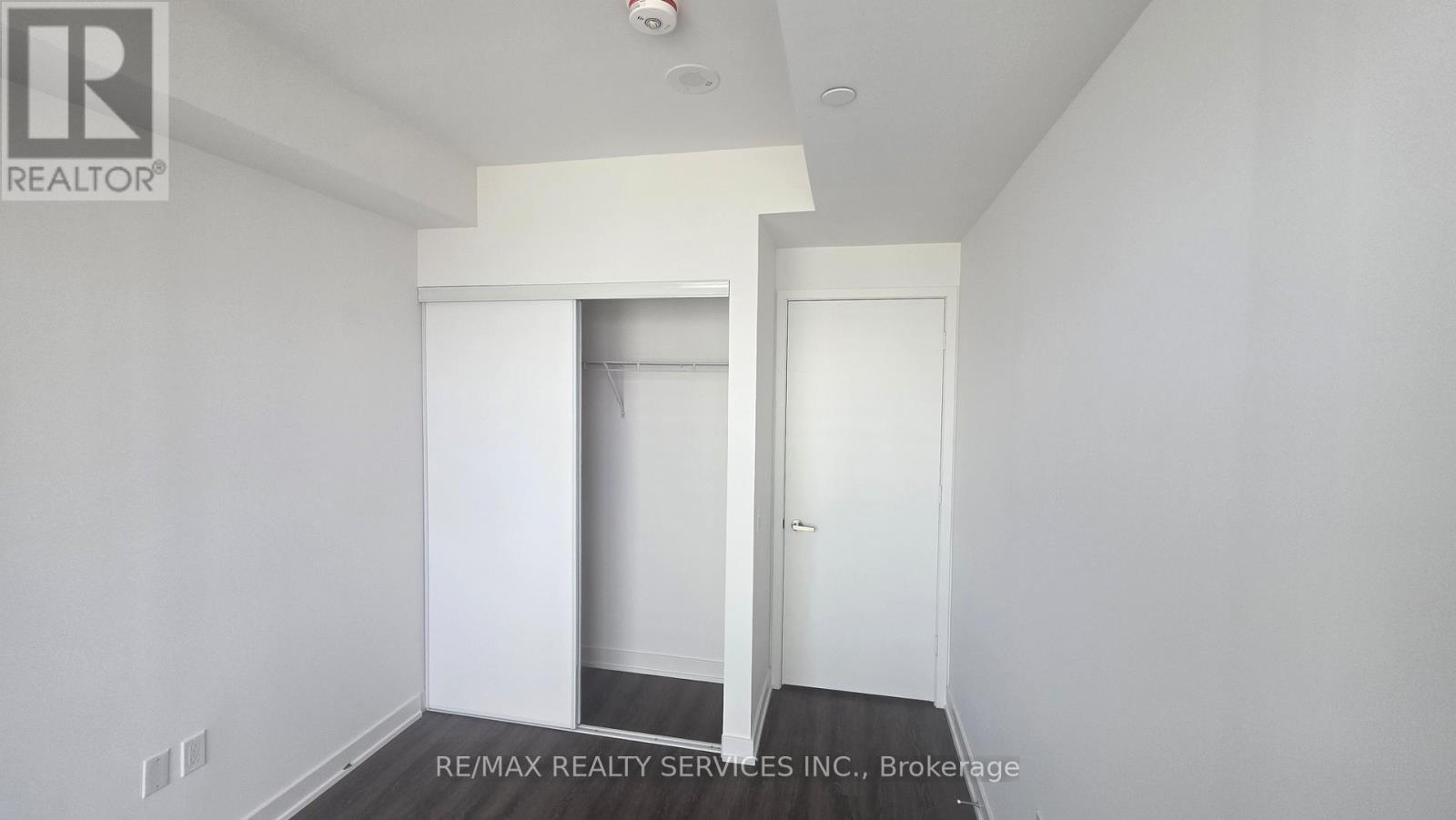 3706 - 448 Burnhamthorpe Road, Mississauga, Ontario  L5B 3M6 - Photo 18 - W12993330