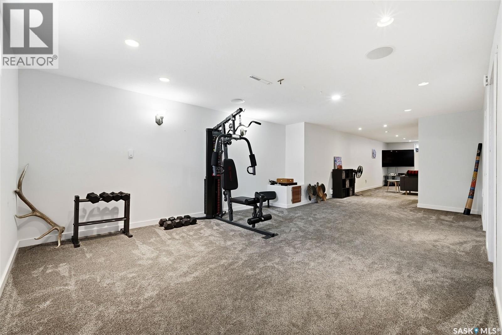 504 11th Street Ne, Weyburn, Saskatchewan  S4H 1J9 - Photo 24 - SK032693