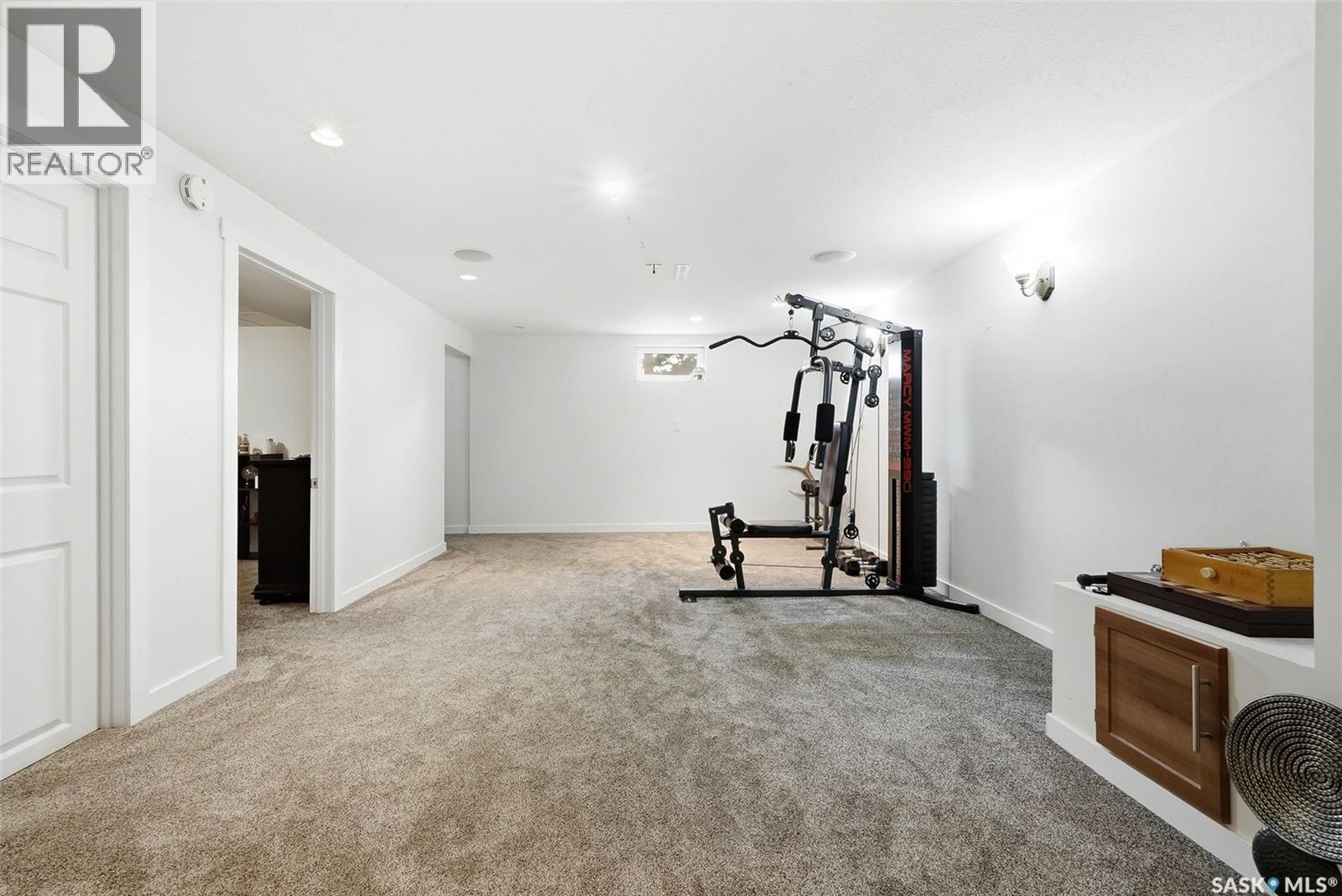 504 11th Street Ne, Weyburn, Saskatchewan  S4H 1J9 - Photo 30 - SK032693