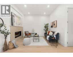 2 1822 E 14TH AVENUE, Vancouver, British Columbia