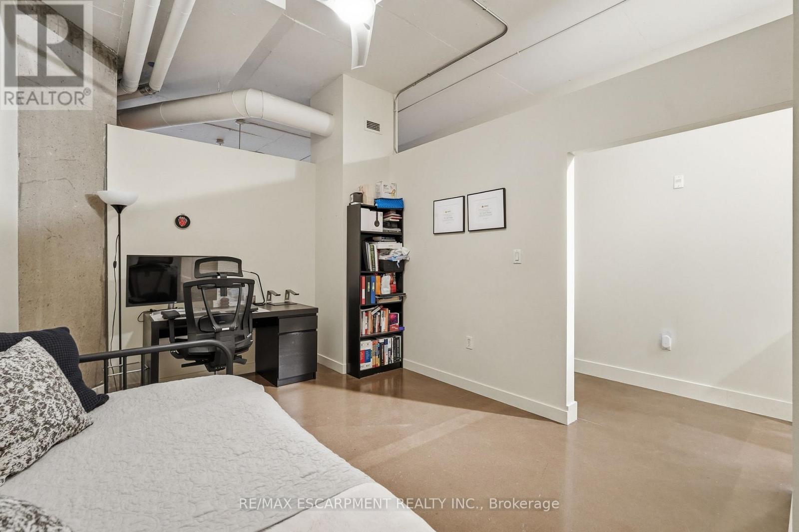 510 - 66 Bay Street S, Hamilton, Ontario  L8P 4Z6 - Photo 16 - X12993296