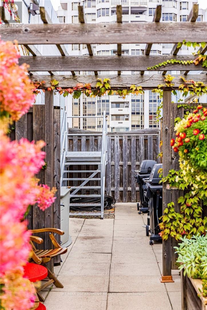 510 - 66 Bay Street S, Hamilton, Ontario  L8P 4Z6 - Photo 23 - X12993296