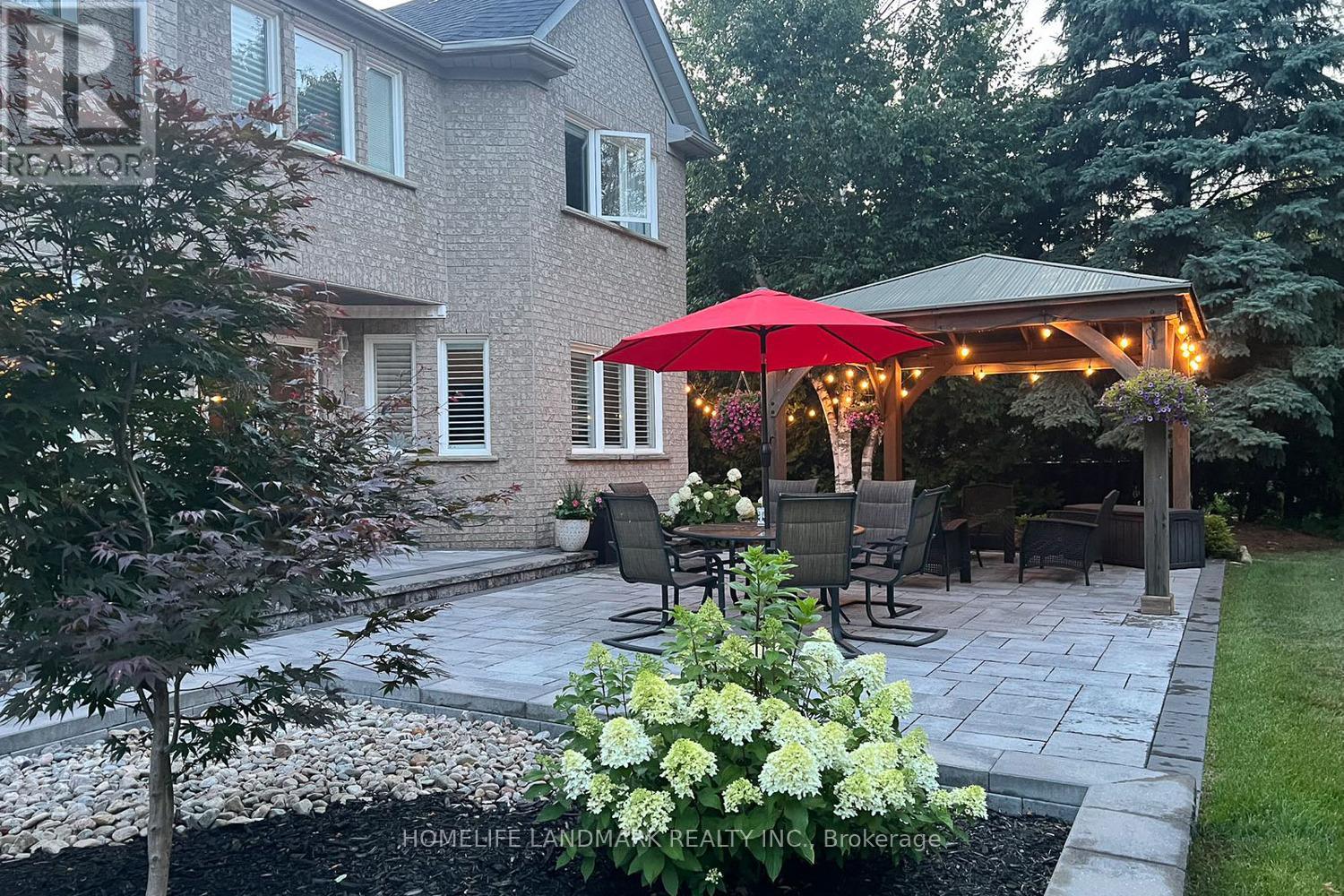 1098 Secretariate Road, Newmarket, Ontario  L3X 1M3 - Photo 42 - N12826844