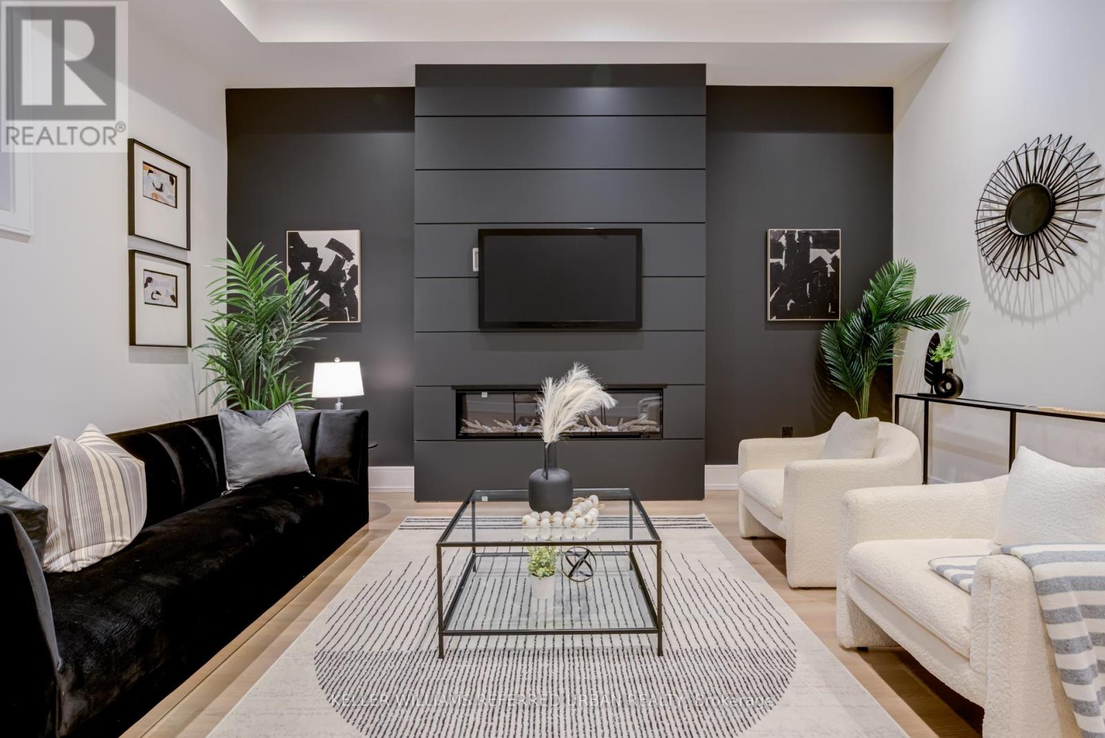 33 Twelfth Street, Toronto, Ontario  M8V 3G8 - Photo 46 - W12912292