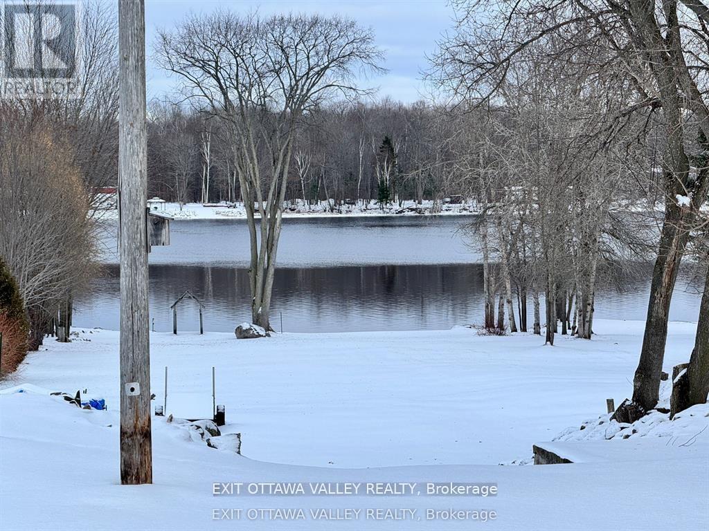 44 Lacroix Bay Road, Whitewater Region, Ontario  K0J 2L0 - Photo 40 - X12889546